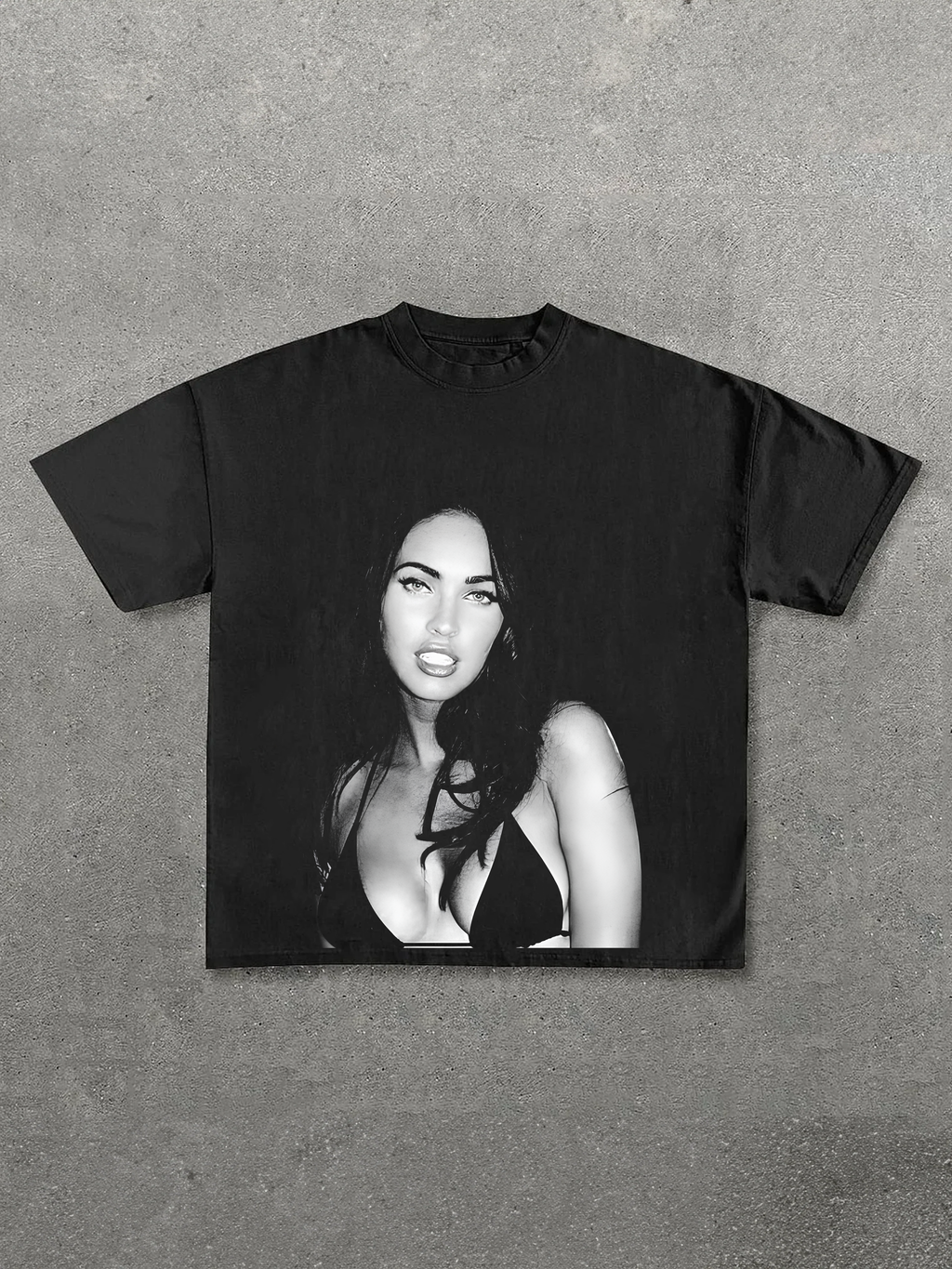 Megan Vibrate Tee