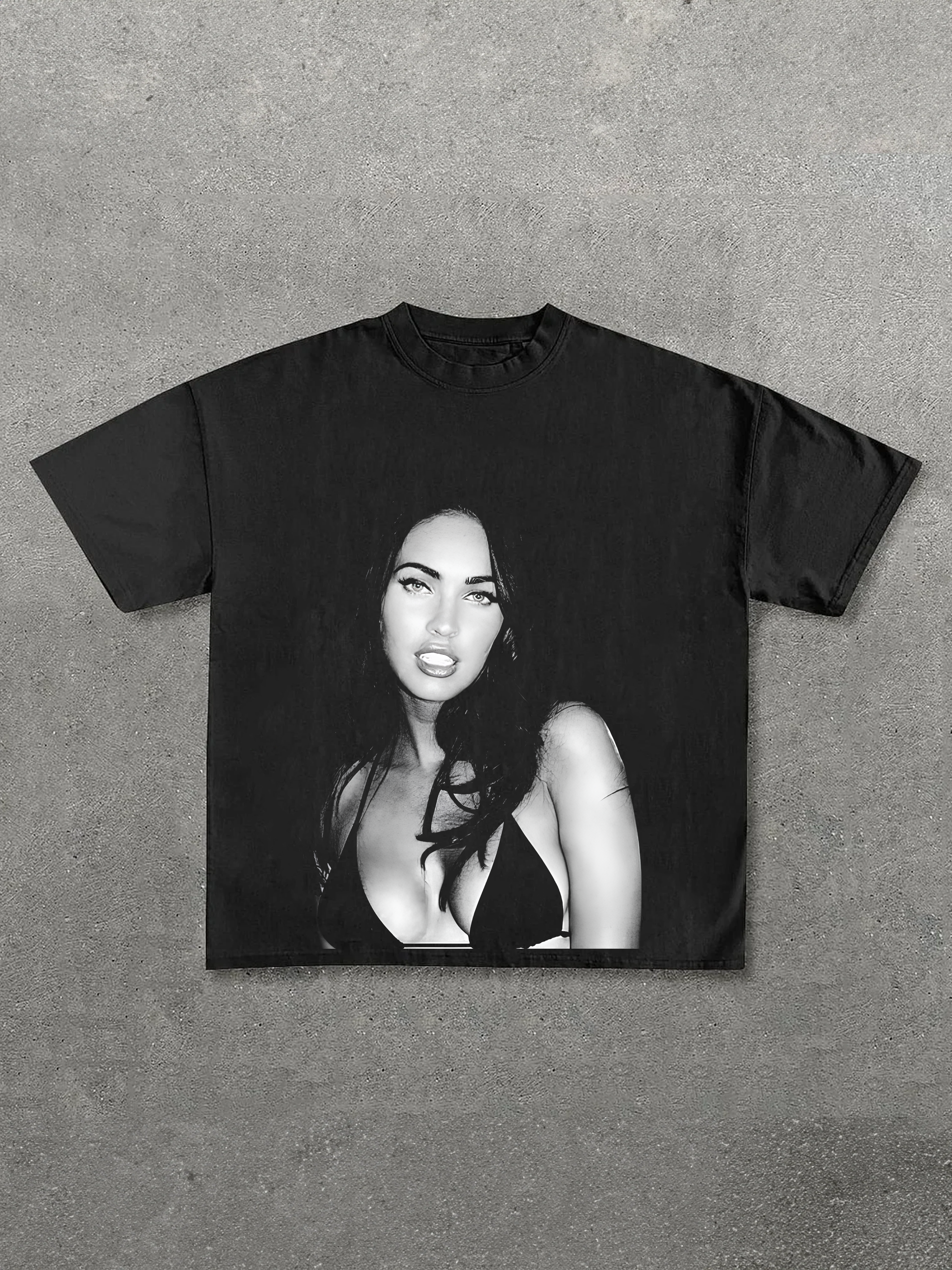 Megan Vibrate Tee