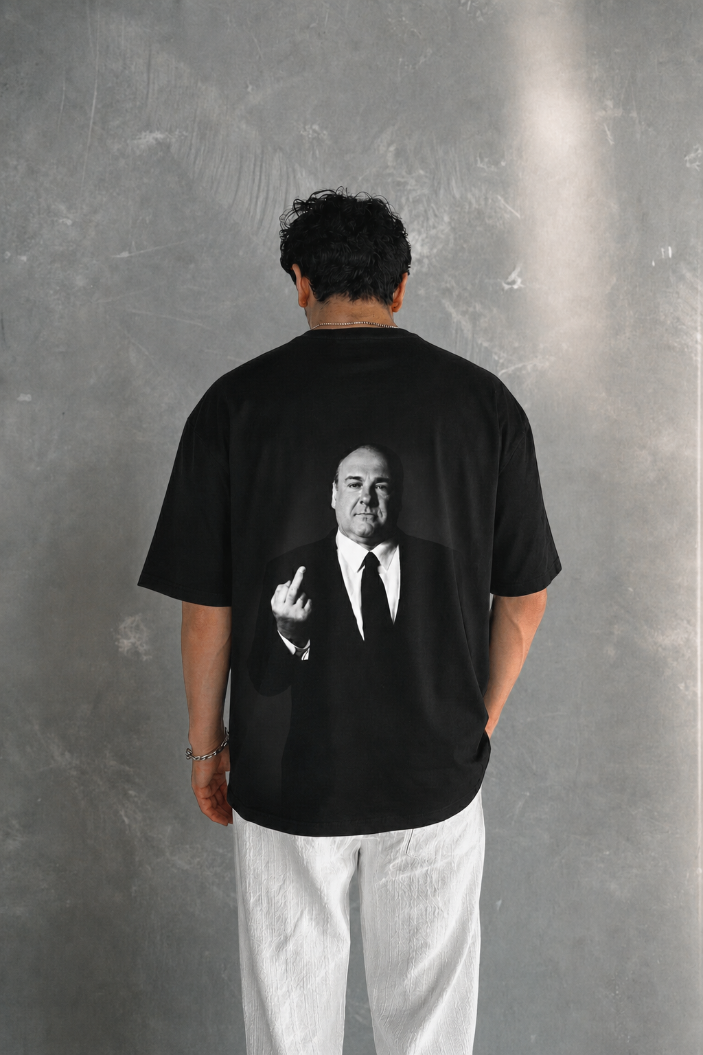 Tony Finger Tee
